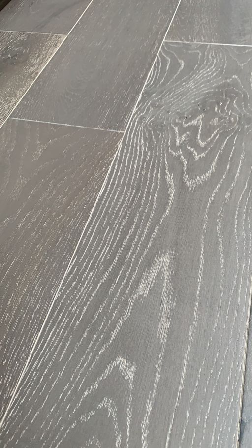 Chene Grey Oak Engineered Flooring, Brushed, UV Lacquered, RLx190x14mm