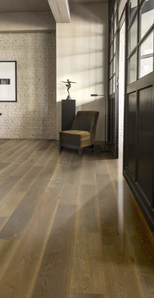 Balterio Grande Wide Sienna Oak Laminate Flooring, 9 mm Image 1