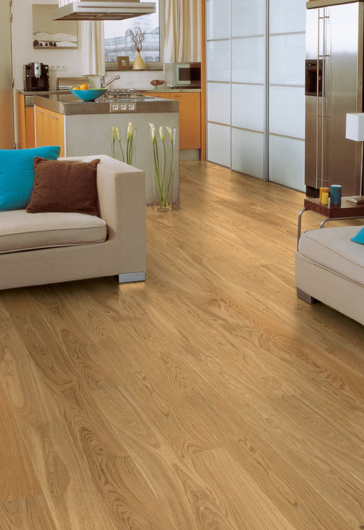 QuickStep Castello Natural Heritage Oak Engineered Flooring, Satin Lacquered, 145x3x14 mm Image 3