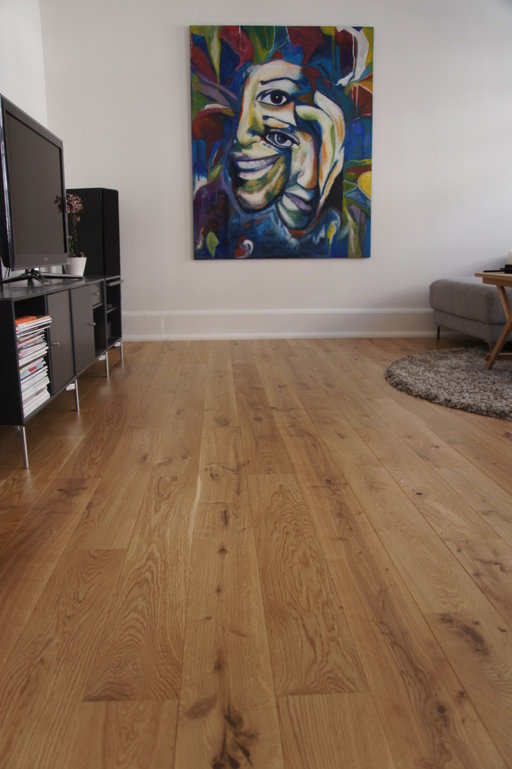 Junckers Solid Oak Wood Flooring, Silk Matt Lacquered, Variation, 140x20.5mm Image 1