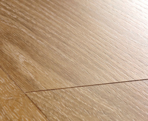 QuickStep CLASSIC Natural Varnished Oak Laminate Flooring, 8 mm Image 3