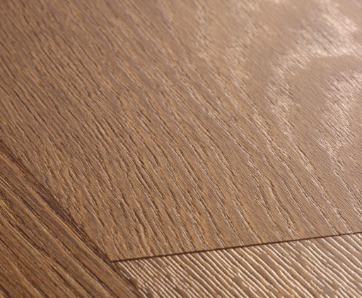 QuickStep CLASSIC Old Oak Natural Laminate Flooring, 8 mm Image 3