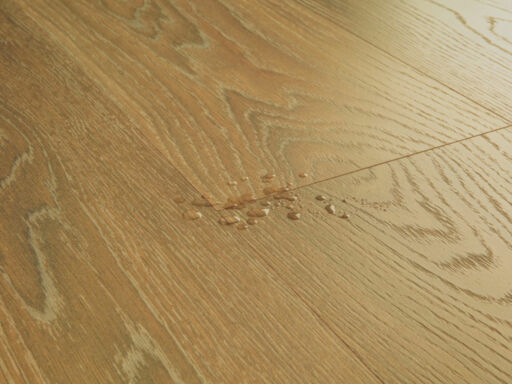 QuickStep CLASSIC Toasted Oak Laminate Flooring, 8mm Image 3