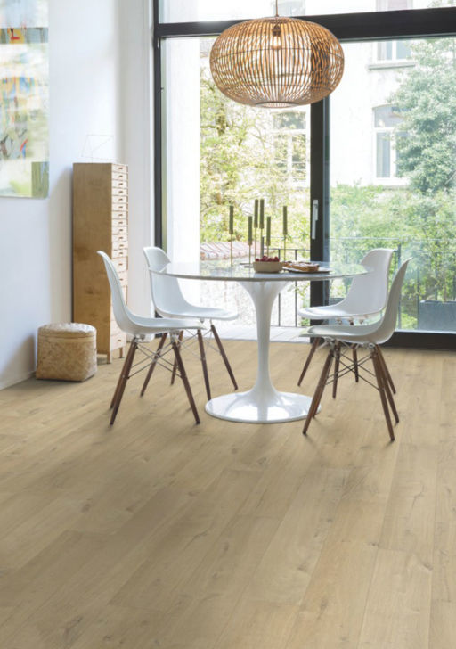 QuickStep Impressive Soft Oak Medium Laminate Flooring, 8mm Image 2