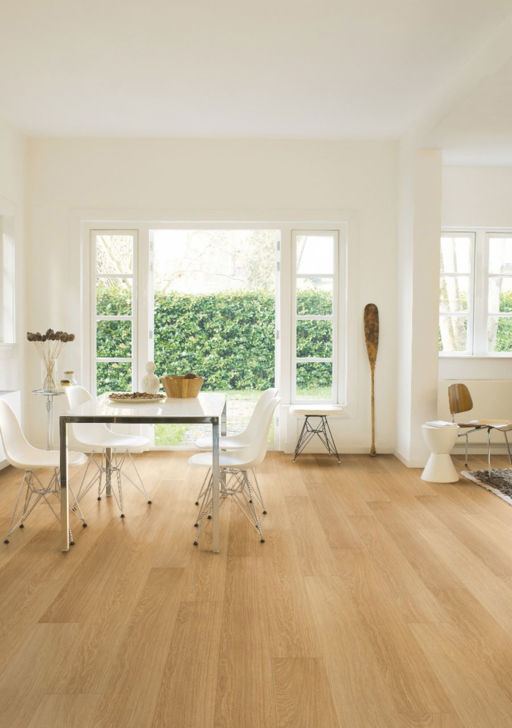 QuickStep Impressive Ultra Natural Varnished Oak Laminate Flooring, 12mm Image 2