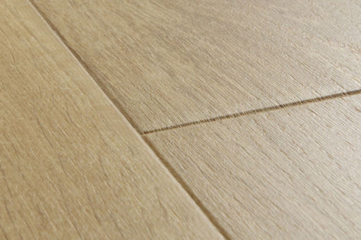 QuickStep Impressive Ultra Soft Oak Medium Laminate Flooring, 12mm Image 5