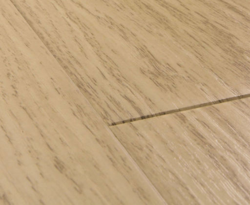 QuickStep Impressive Ultra White Varnished Oak Laminate Flooring, 12mm Image 4