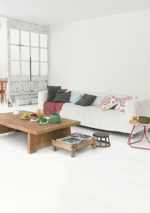 QuickStep Impressive White Planks Laminate Flooring, 8mm Image 4