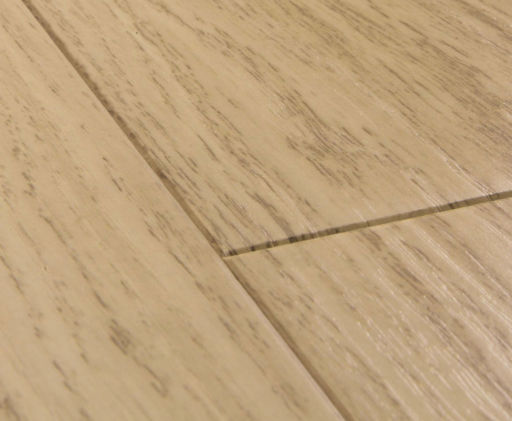 QuickStep Impressive White Varnished Oak Laminate Flooring, 8mm Image 4