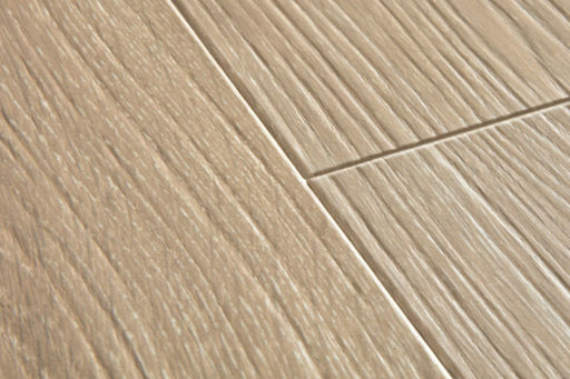 QuickStep Majestic Valley Oak Light Brown Laminate Flooring, 9.5mm Image 3