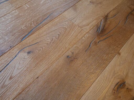 Tradition Antique Natural Oak Engineered Flooring, Rustic, Distressed, Brushed & Oiled, 190x20x1900mm Image 2