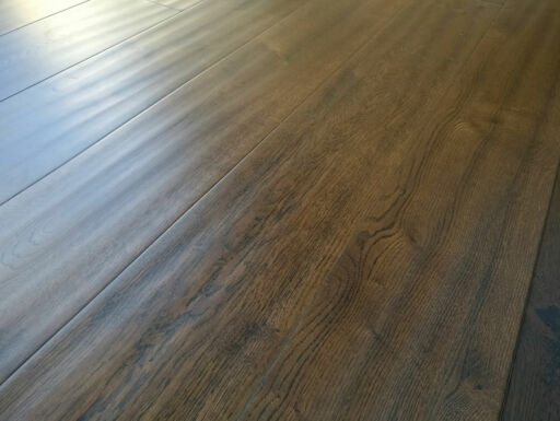 Tradition Coffee Engineered Oak Flooring, Rustic, Handscraped, 190x20x1900mm Image 6
