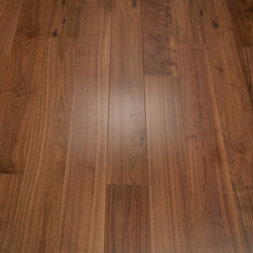 Tradition Engineered American Walnut Flooring, Rustic, Lacquered, RLx150x14mm Image 2