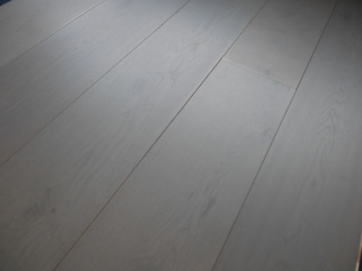 Tradition Engineered Napoli Grey Oak Flooring, Natural, Oiled, 242x15x2350 mm Image 4
