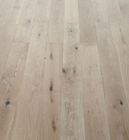Tradition Engineered Oak Flooring, Rustic, Brushed, UV Oiled, 184x20x1840 mm Image 1