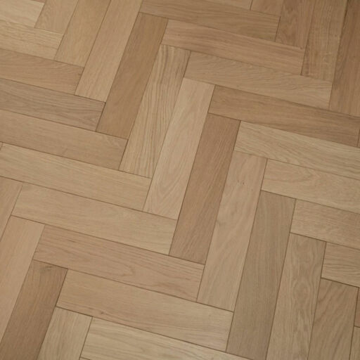 Tradition Engineered Oak Parquet Flooring, Herringbone, Prime, Invisible Oiled, 90x15x400mm Image 3