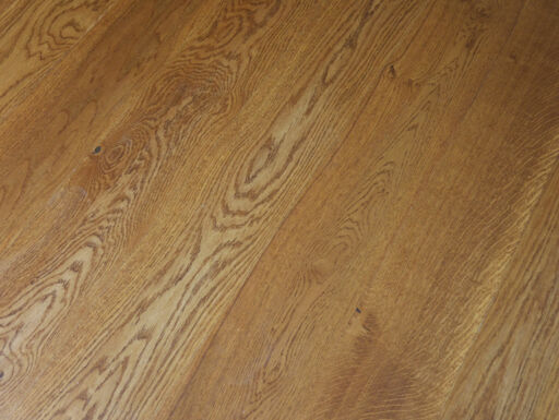 Tradition Golden Engineered Oak Flooring, Rustic, Handscraped, 190x20x1900 mm Image 2
