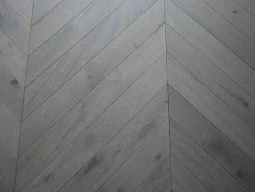 Tradition Grey Chevron Engineered Oak Flooring, Natural, Matt Lacquered 90x15x750mm Image 1