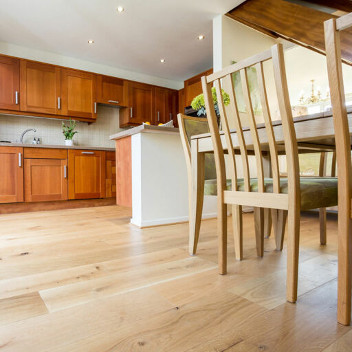 V4 Deco Plank, Natural Oak Engineered Flooring, Rustic, UV Oiled, 190x14x1900mm Image 3