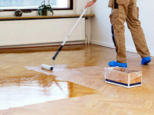 Article image: pros-cons-of-using-hardwax-oils-1.jpg