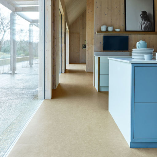 LG Hausys Deco Clic Ivory Luxury Vinyl Tile LVT, 605x4x310 mm