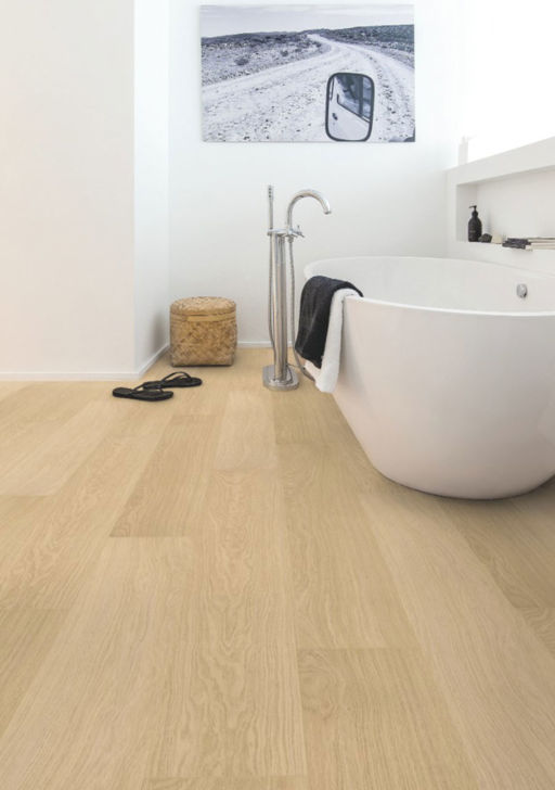 QuickStep Impressive White Varnished Oak Laminate Flooring, 8mm
