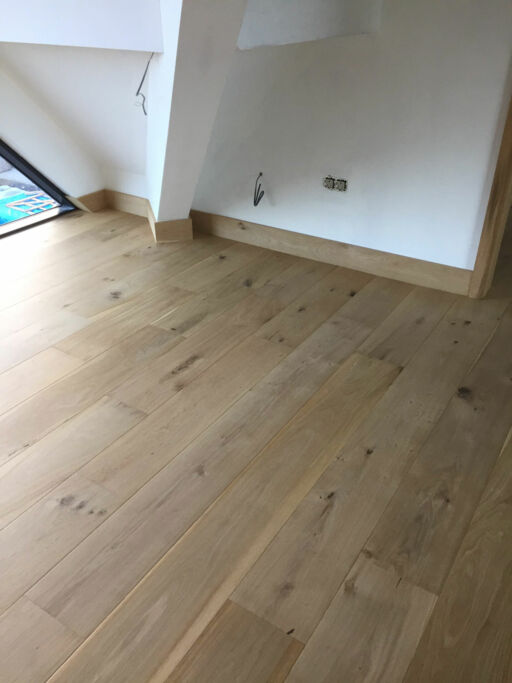 Tradition Classics Unfinished Oak Engineered Flooring, Rustic, 240x15x1900mm