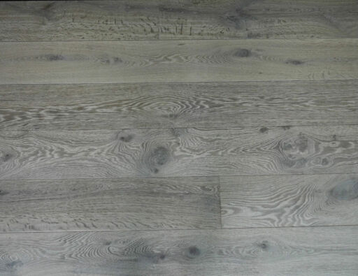 Tradition Deluxe Engineered Oak Flooring, Rustic, Distressed, 220x15x2200mm Image 2