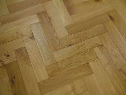 Tradition Engineered Oak Herringbone Flooring, Brushed, UV Oiled, 90x18x400 mm