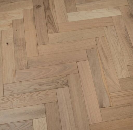 Tradition Engineered Oak Parquet Flooring, Herringbone, Natural, Lacquered, 125x14x600mm Image 3