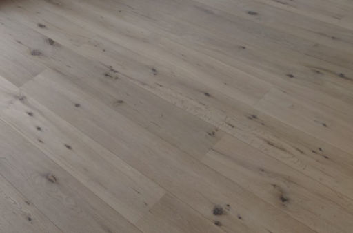 Tradition Engineered Raw Oak Flooring, Rustic, Matt Lacquered, 190x14x1900mm Image 5
