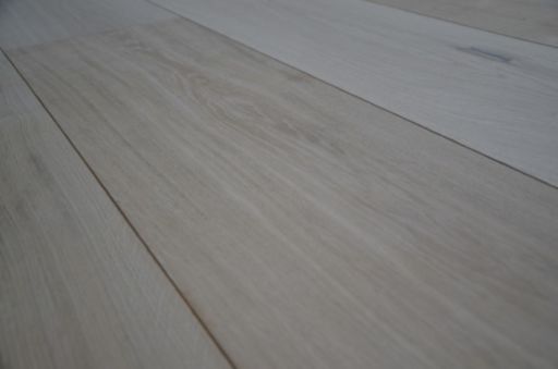 Tradition Unfinished Engineered Oak Flooring, Rustic, 300x20x2200mm