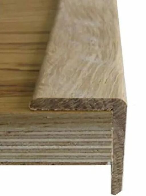 Traditions Solid Oak Corner Bead, Satin Lacquered, 39x29mm, 2.7m