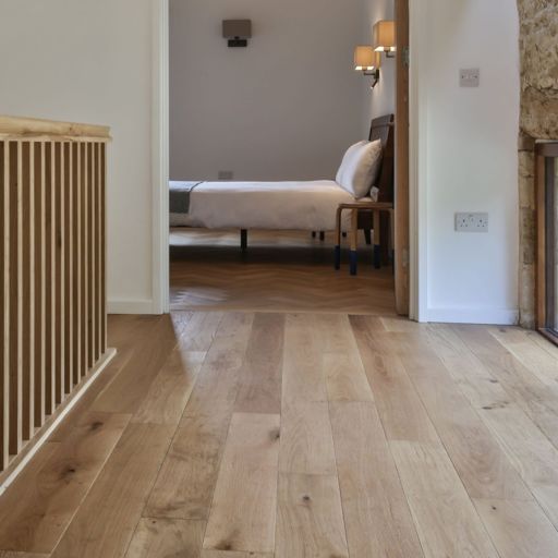 V4 Alpine, Upland Oak Engineered Flooring, Rustic, Brushed, UV Oiled, 150x14x1900mm Image 2