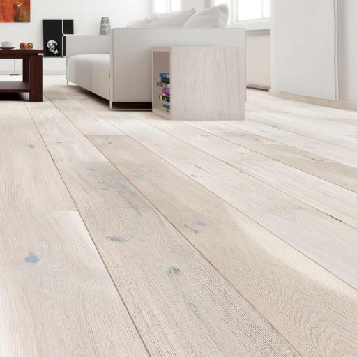 V4 Driftwood, Lichen White Oak Engineered Flooring, Rustic, Stained, Brushed & Matt Lacquered, 207x14x2200mm Image 3