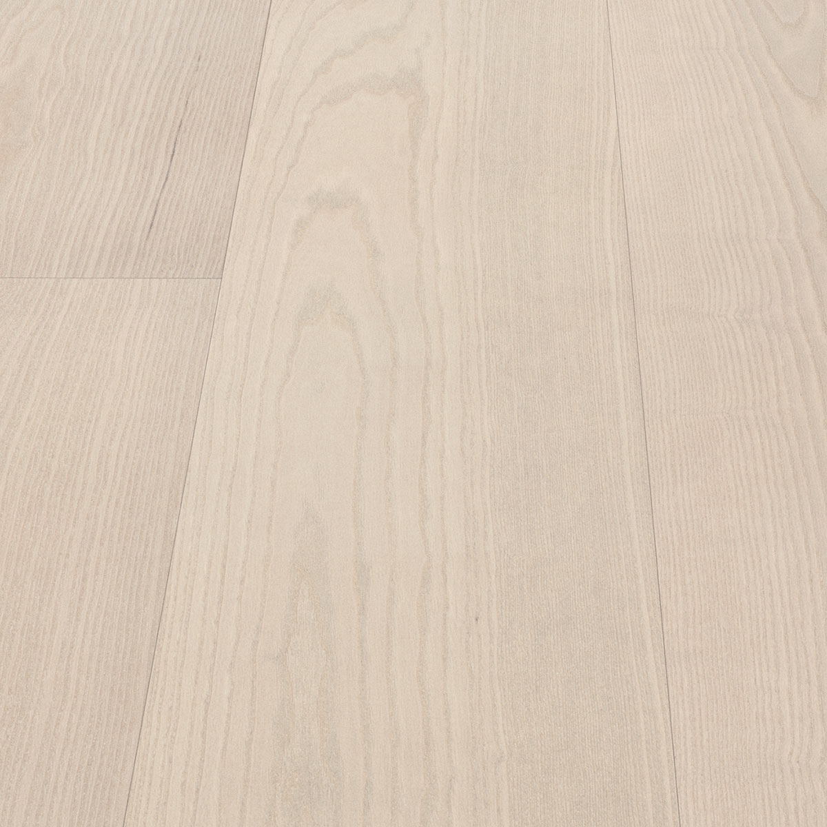 V4 Bjelin, Powder White Ash Engineered Oak Flooring, Natural